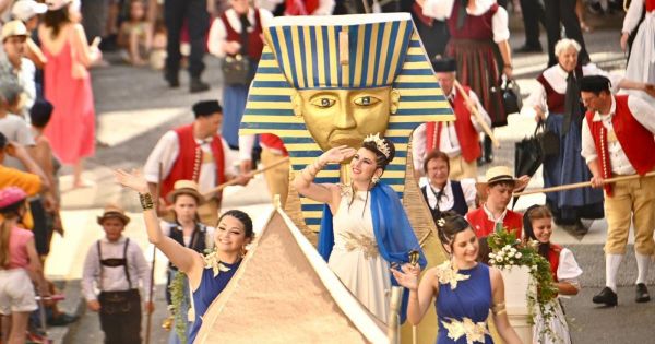 Rhône. Fête des Mousselines : un défilé éblouissant et coloré pour conclure les festivités