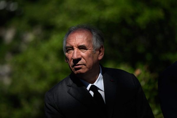 Proportionnelle : Bayrou estime qu'il y a « une majorité » et promet un texte pour la fin de l'année