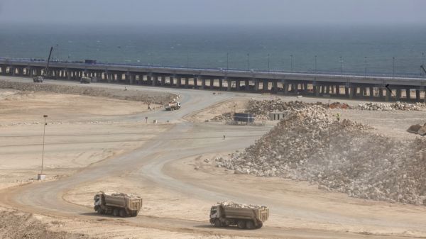 Des milliers de kilomètres de routes: le projet colossal du Maroc pour relier les pays du Sahel à la mer