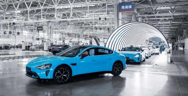 Xiaomi et la ruée vers les visites d'usine : quand l'automobile électrique devient une attraction touristique