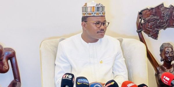 Guinée : le mandat présidentiel passe de 5 à 7 ans (Dr Dansa Kourouma)