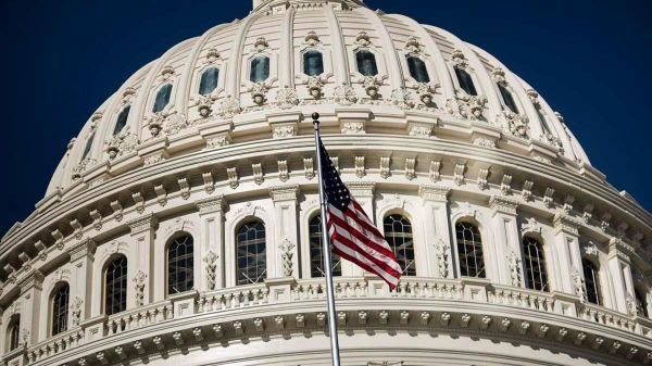Le chef du renseignement extérieur russe dit avoir parlé à son homologue américain de la CIA