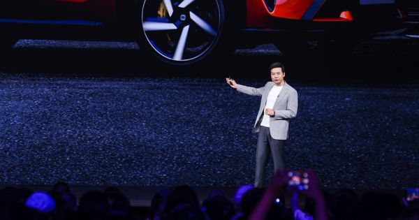L'homme le plus riche de Chine dit merci à ses voitures électriques