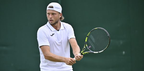 Alexander Müller, avant d'affronter Djokovic au 1er tour : « Novak est un être humain comme moi, je pense qu'il y a toujours une chance. J'espère que l'âge va commencer un peu à attaquer [...]