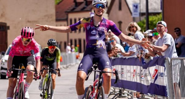 [Cyclisme] Marie Schreiber voit double