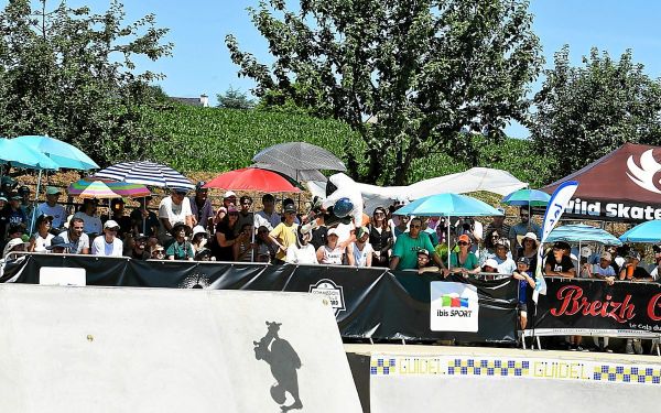 Du soleil, de la musique et du suspense pour les finales de skate à Guidel