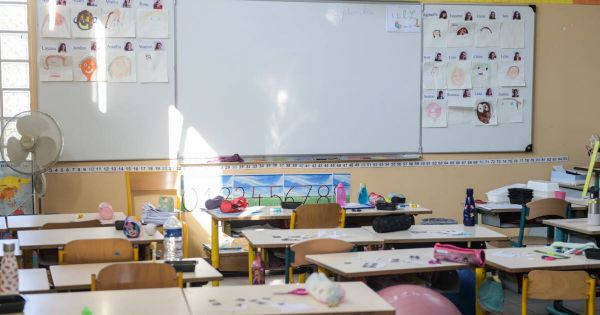 Éducation. Vacances : a-t-on le droit de faire manquer la dernière semaine de classe à son enfant ?