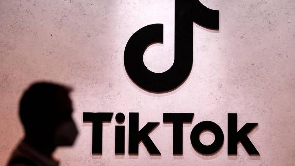 Donald Trump affirme avoir trouvé un acheteur pour TikTok, «un groupe de gens très riches»