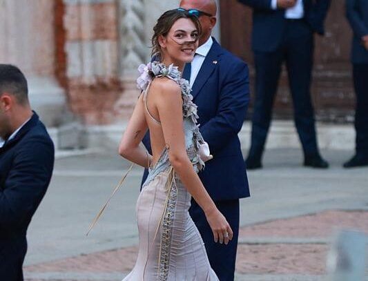 Mariage de Jeff Bezos et Lauren Sanchez : la compagne de Leonardo DiCaprio fait un fashion faux pas explosif