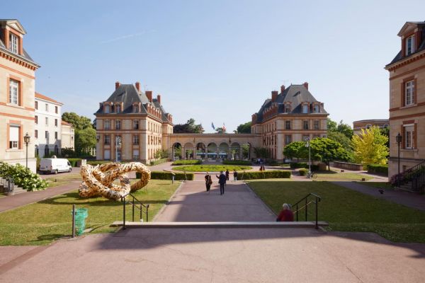 A la Cité internationale universitaire de Paris, depuis cent ans, « les Nations unies en miniature »