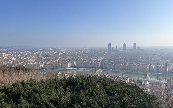 La qualité de l'air reste dégradée ce dimanche à Lyon 