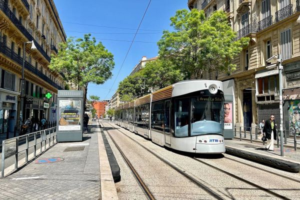 Transports gratuits pour les enfants et les plus de 65 ans à partir de la rentrée