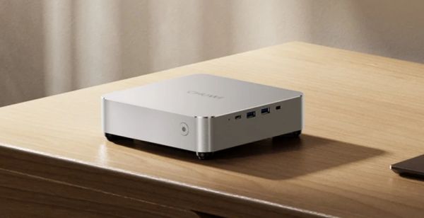 Chuwi AuBox 8745 : Le MiniPC Ryzen 7 8745HS est dispo à 378€