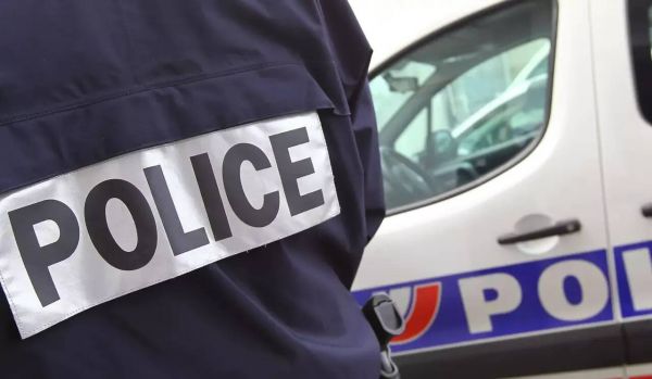 À Avignon, un homme tue sa conjointe devant leurs quatre enfants peu après que la victime a appelé les secours