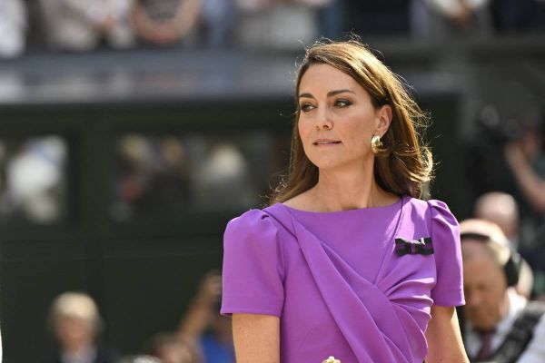 Kate Middleton : nuances de vert, nœuds et blazer... Ses looks les plus iconiques à Wimbledon