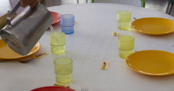 «32 °C dans une classe avec 30 enfants, c'est inacceptable» : face à une dernière semaine de cours caniculaire, les écoles s'organisent