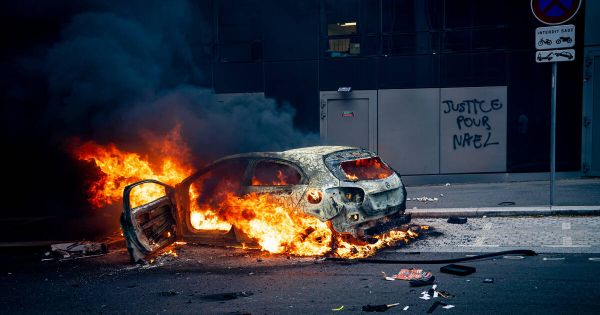 «Je vais finir en détention pour calmer ces pauvres jeunes en colère» : révélation sur des écrits du policier poursuivi pour le meurtre de Nahel Merzouk