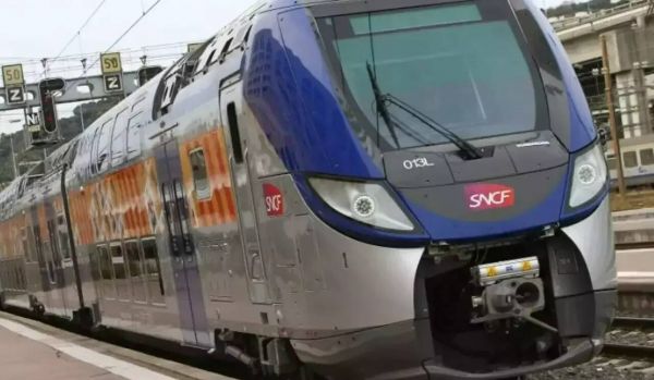 Acheter son billet TER dans un bureau de poste? Ce sera bientôt possible dans plusieurs communes des Alpes-Maritimes et du Var