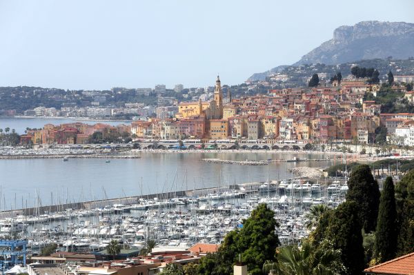 Dette, santé financière, dépenses... Pourquoi Menton est obtient la mention "passable" selon l'Argus des communes