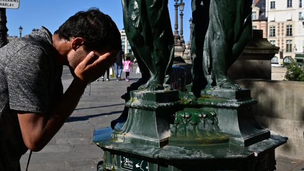 Météo France n'a jamais placé autant de départements en vigilance orange canicule que ce lundi