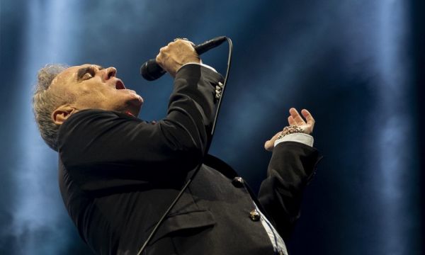 Morrissey annule une partie de sa tournée pour raisons financières