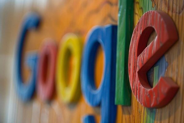 Doppl, la nouvelle appli IA de Google, révolutionne l'essayage virtuel de vêtements