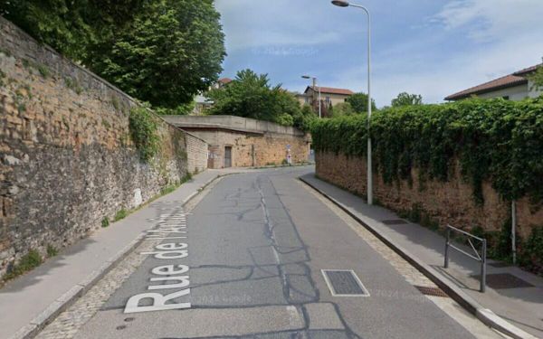 Lyon : remise à double sens de la rue de l'Antiquaille, une décision "désolante" juge cette association
