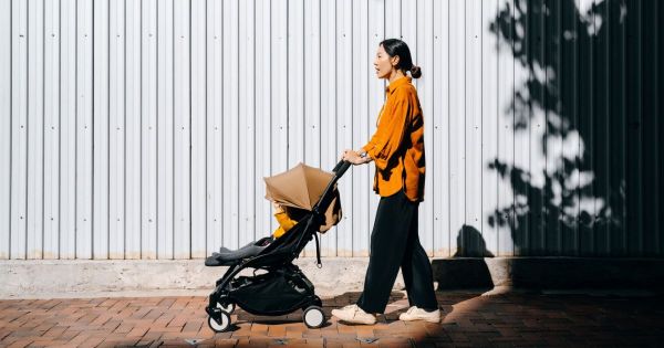 Soldes d'été : les poussettes préférées des parents sont en promotion (Yoyo, Bugaboo, Bébé Confort...)