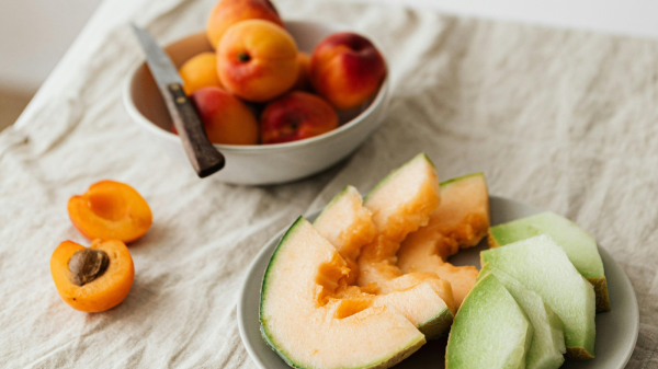 On le fait tous et pourtant : ce fruit d'été ne doit surtout pas être conservé au frigo