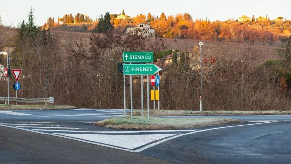Voyage en Italie en voiture : tout ce qu'il faut savoir avant de franchir la frontière cet été