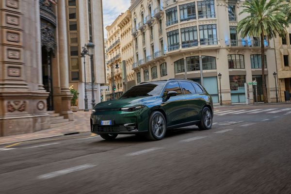 "Des SUV électriques pour 6 000 euros" : la promesse folle du PDG d'une grande marque