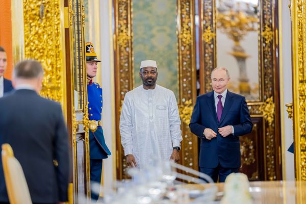 Retour au Mali pour Assimi Goïta après une visite officielle en Russie et une rencontre avec Poutine