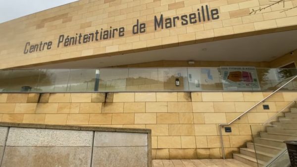 Marseille: l'exaspération des riverains de la prison des Baumettes, qui se mobilisent contre les nuisances