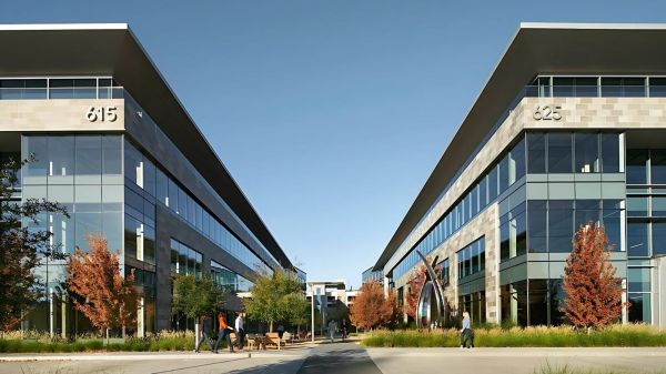 Pourquoi Apple investit un demi-milliard en une semaine dans la Silicon Valley ?