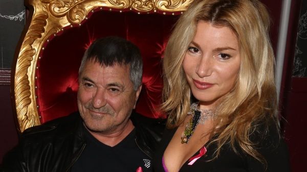 Modèle pour adultes, Lola Marois sans détour sur son écart d'âge avec Bigard : "ça me hante”
