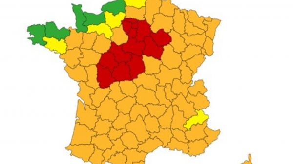 Météo : 16 départements placés en vigilance rouge canicule mardi 1er juillet à partir de midi
