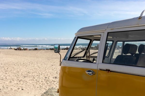 Mer, fleuves et marais... cette aire pour vans et camping-cars dans l'un des plus beaux villages de France obtient la note exceptionnelle de 4,7 sur 5