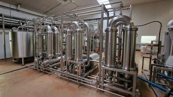 À Bois-Rouge, la distillerie de Savanna veut en finir avec ses rejets polluants