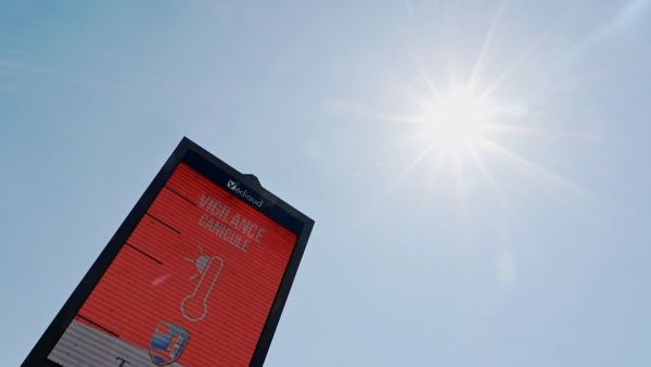 Météo: L'alerte rouge à la canicule activée dans 16 départements, 68 autres restent en vigilance orange en prévision de la journée la plus chaude