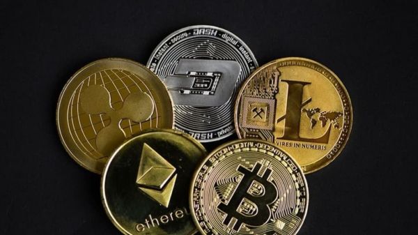 460 millions d'euros blanchis: un réseau de faux investissements en cryptos démantelé