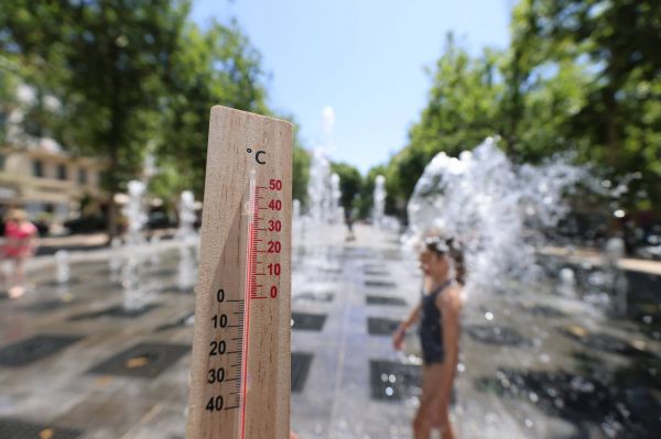 Vigilance canicule: voici ce qu'impliquerait le niveau "rouge"