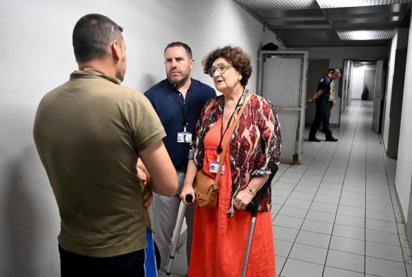 « Une politique de gestion administrative des migrants qui ne sert à rien ! », dénoncent deux députés après une visite inopinée du centre de rétention d'Hendaye