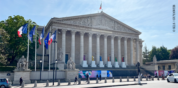Actualités parlementaires : Refondation pour Mayotte, situation de la Nouvelle-Calédonie, justice, handicap dans les outre-mer, motion de censure du PS