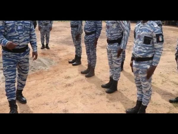 Retour à Abidjan de cinq gendarmes ivoiriens interpellés au Burkina
