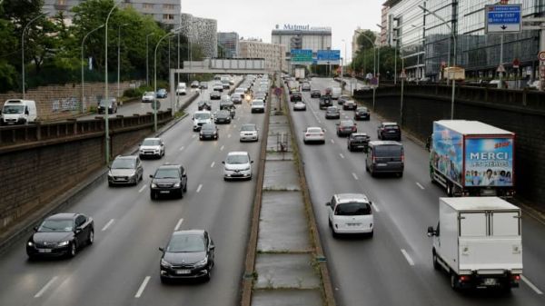 Canicule en Île-de-France: la préfecture met en place des restrictions de circulation mardi