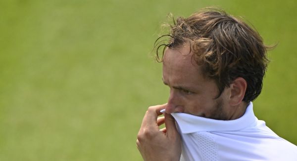 Un Français crée une énorme surprise dès le premier tour !