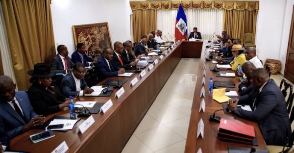 Haïti : État désorganisé, gangs renforcés, transition piégée