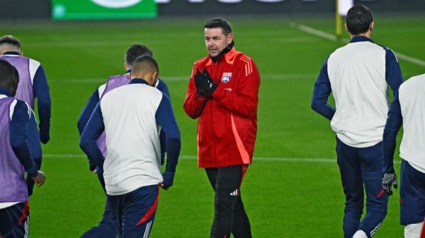 Pierre Sage attristé par la situation de l'OL