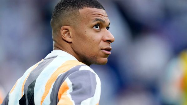 Mbappé zappé en France, la surprise est totale !