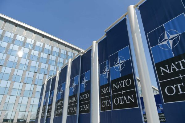 Le sommet de l’OTAN… sommet de la soumission de l’UE ?